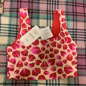 Fabletics Harlow Reversible Midi Sports Bra